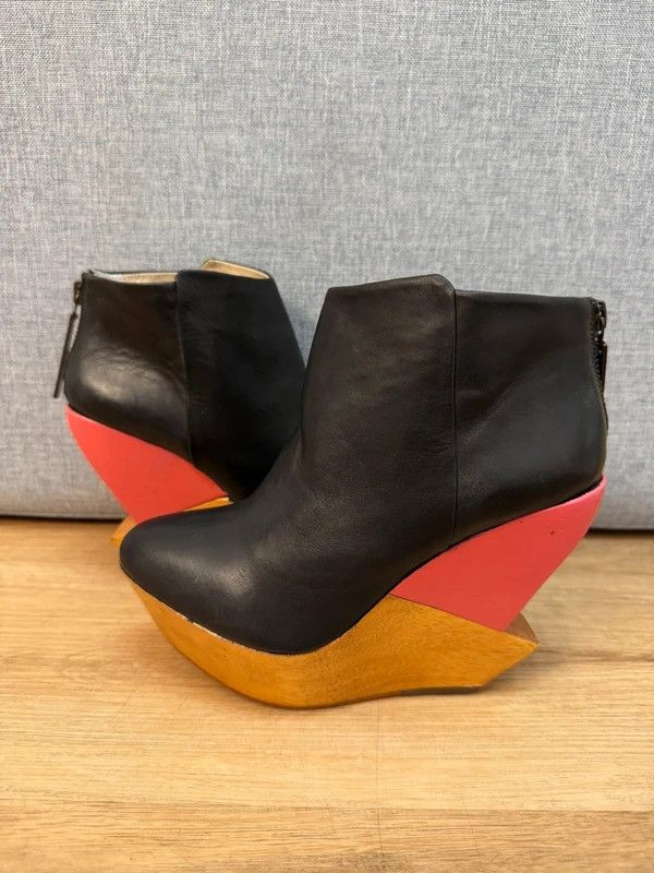 Other Finsk Ankle Wedge Boots Black Platform size 37 Size US 7 / IT 37 - 2 Thumbnail
