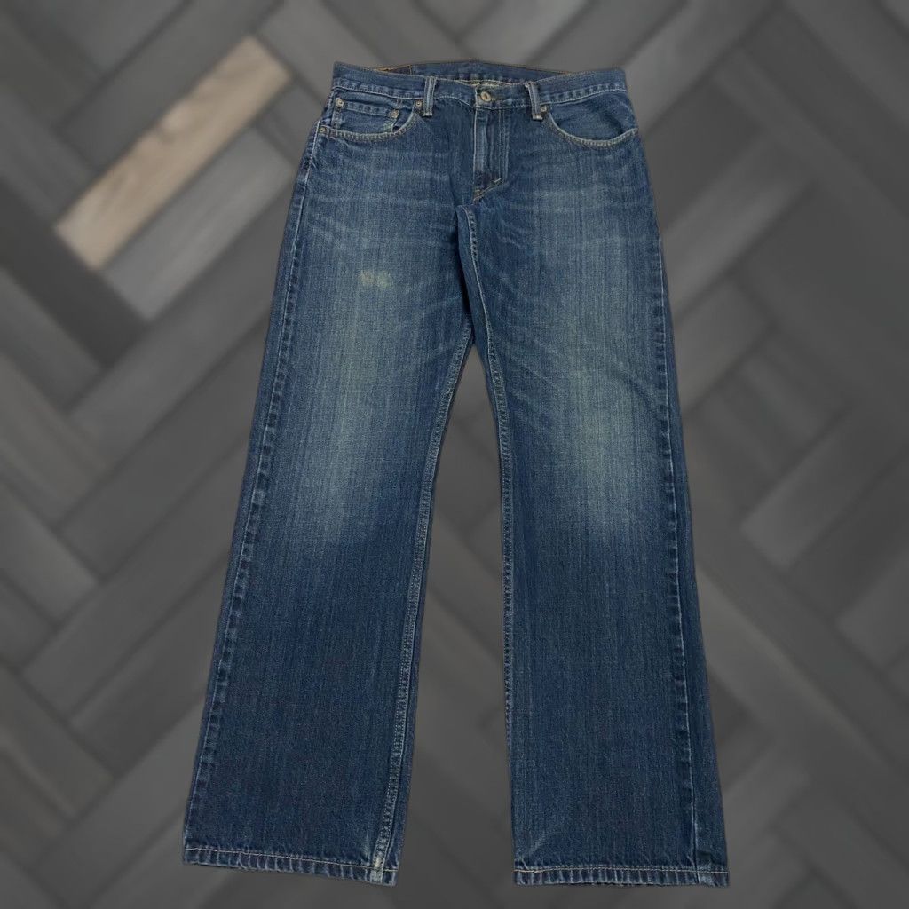 Levi's VINTAGE Levi's 514 Jeans Men's 32x31 Blue Denim 5-Pocket Zip Button Closure Regular Fit Straight Size US 32 / EU 48 - 1 Thumbnail