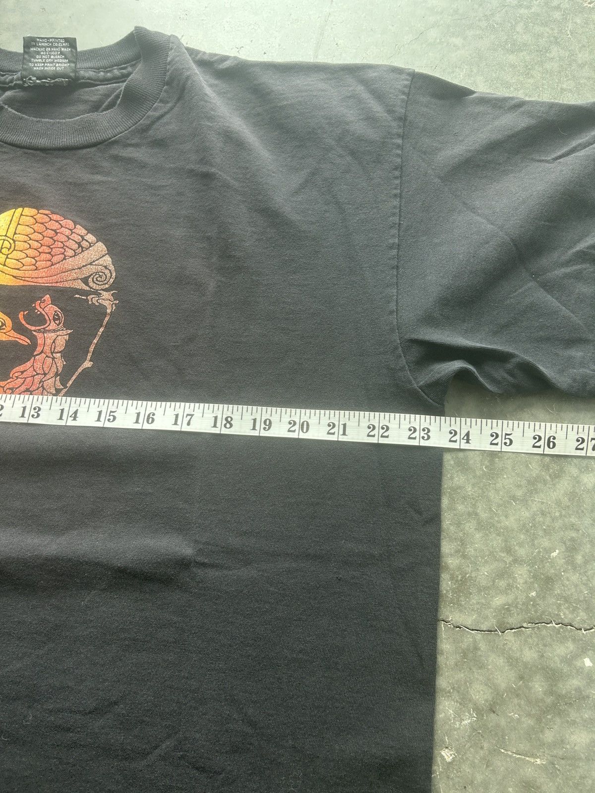 Vintage Vintage 90s Celtic Style Graphic Tee Single Stitch Size US XL / EU 56 / 4 - 9 Thumbnail