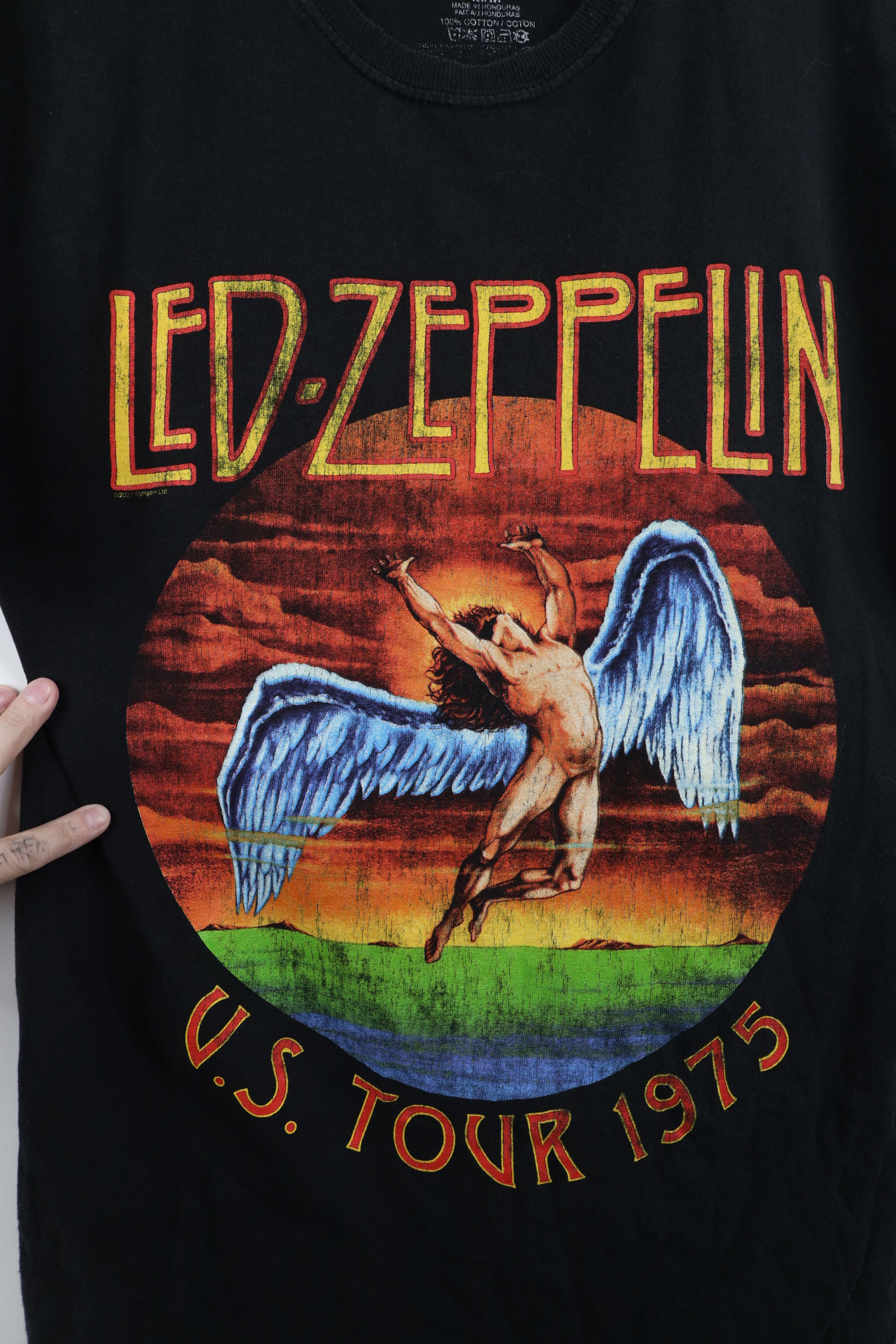 Vintage Retro 1975 US Tour Led Zeppelin Band T-Shirt Black ZOSO Size US M / EU 48-50 / 2 - 4 Thumbnail