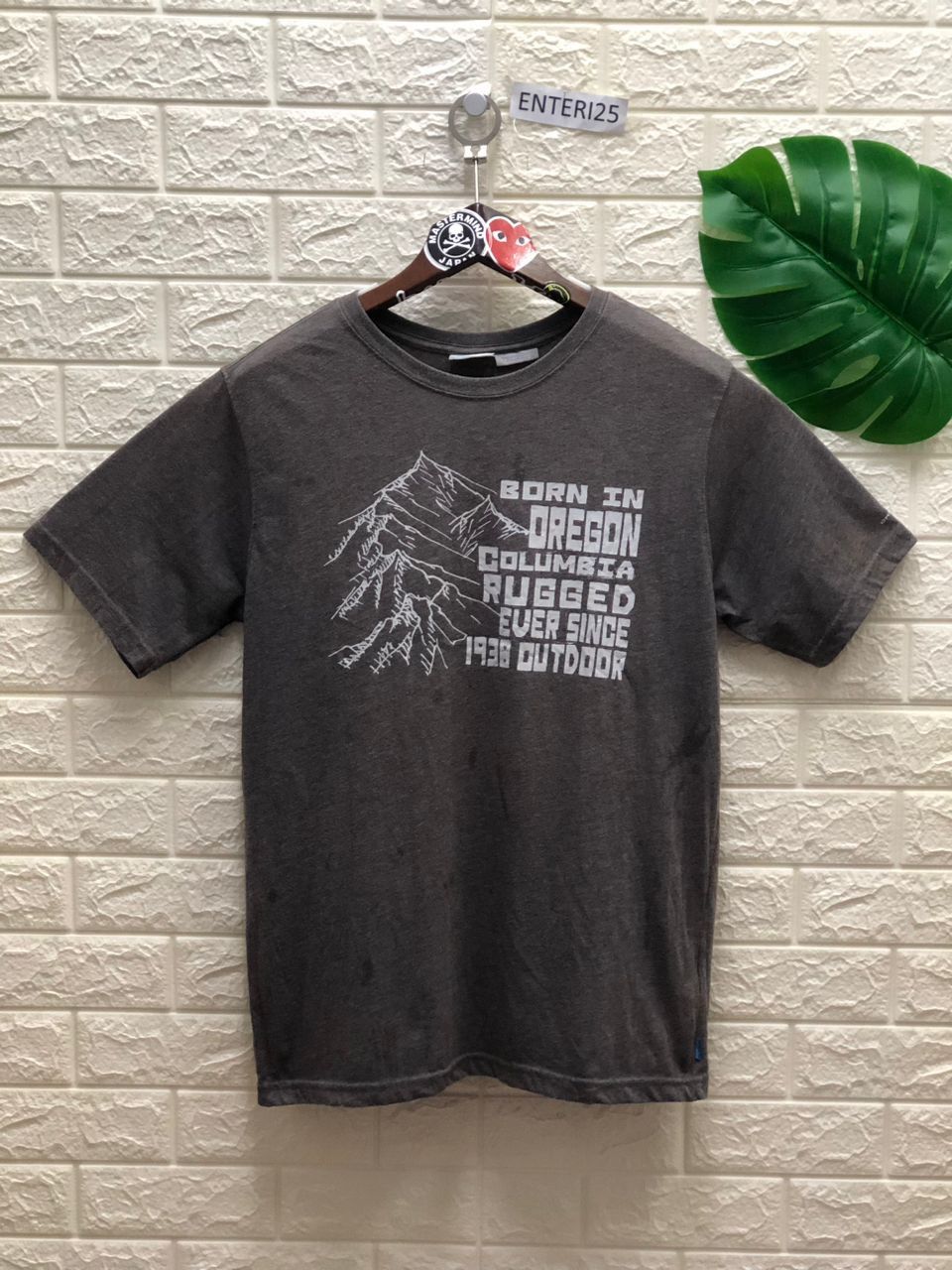 Vintage Vintage Columbia Omni-wick Tshirt Size US L / EU 52-54 / 3 - 1 Thumbnail