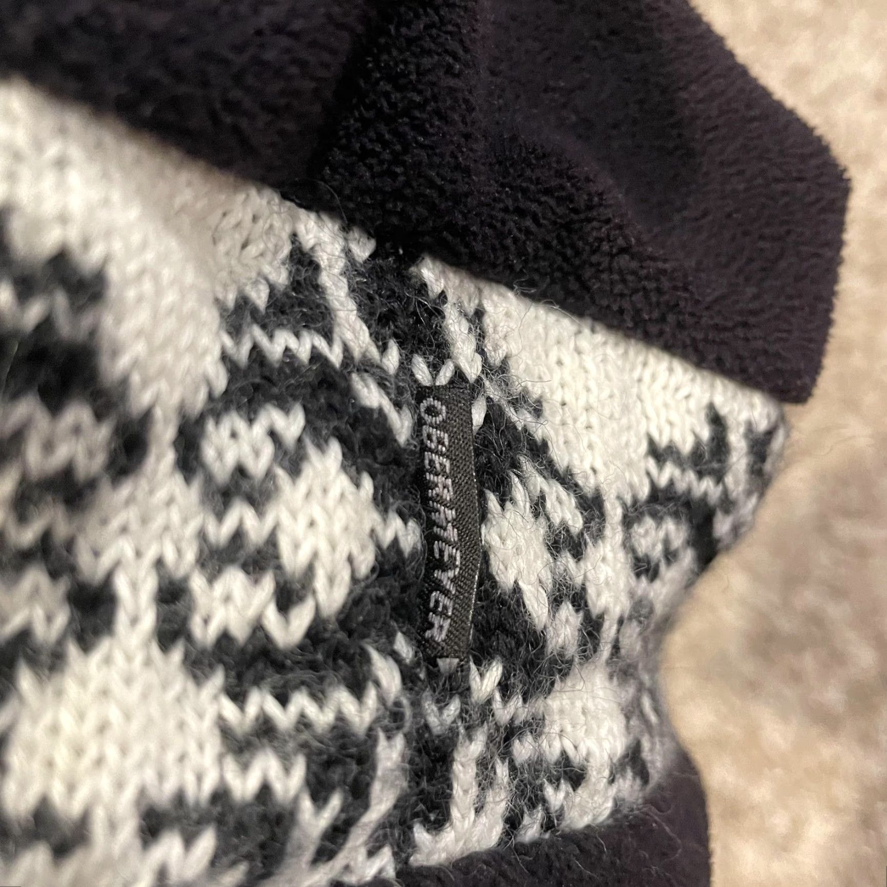 Obermeyer VINTAGE Obermeyer Trisha Beanie Hat Womens One Size Black Fair Isle Nordic Winter Fleece Insulated Lined Ski Casual - Mens? Size ONE SIZE - 4 Thumbnail