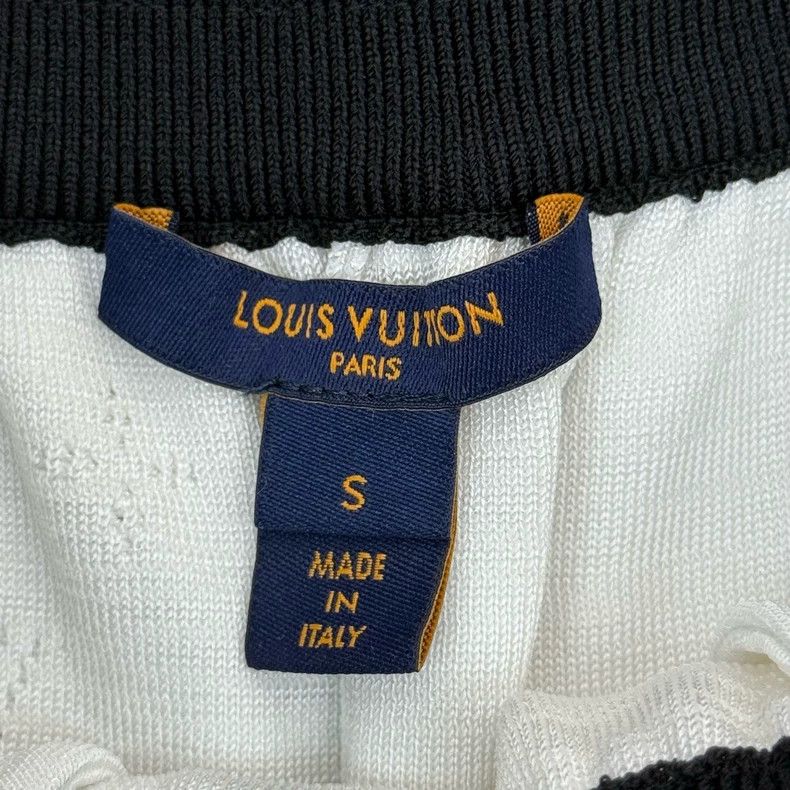 Louis Vuitton Louis Vuitton size s White full cutout logo drawstring sho Size 24" / US 00 / IT 34 - 6 Thumbnail