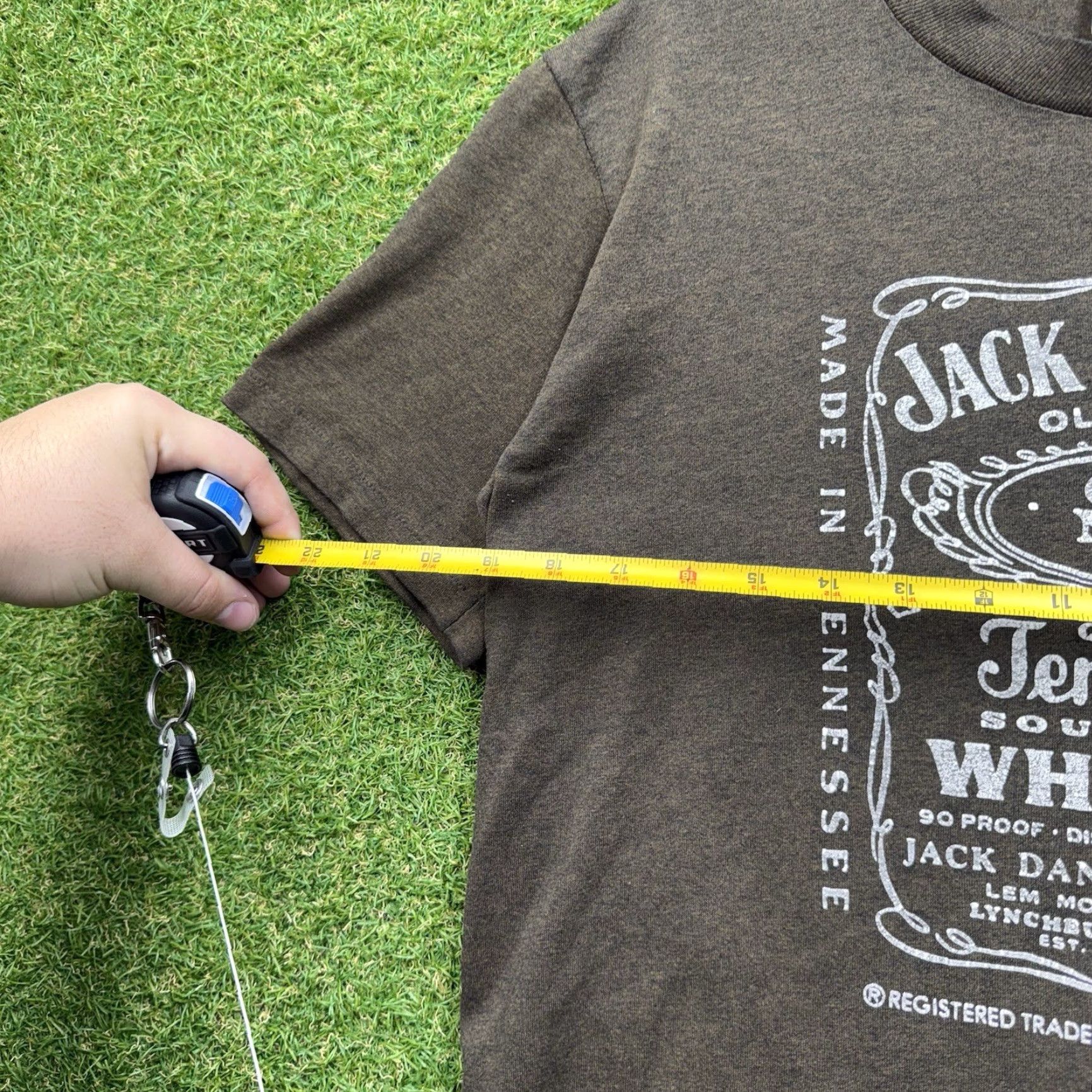 Vintage VINTAGE Jack Daniels 80s Shirt Mens L Brown Cotton Crew Neck Short Sleeve Graphic 80s Tennessee Whiskey Size US L / EU 52-54 / 3 - 6 Thumbnail