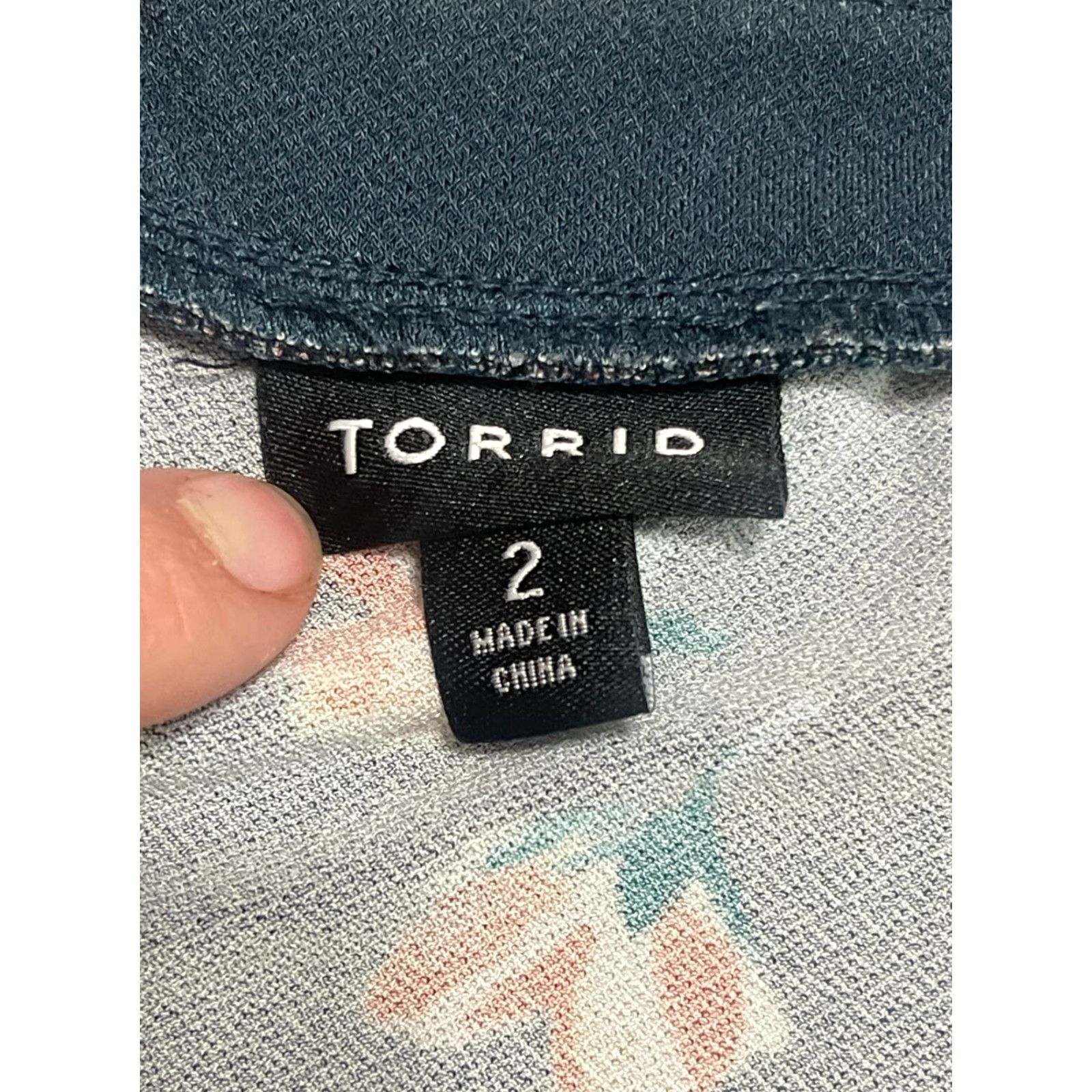 Torrid Torrid Blouse Women's 2X Floral Short Sleeve V-Neck Pullover Casual Modern Basic Orange Blue White Size XXL / US 16-18 / IT 52-54 - 5 Thumbnail