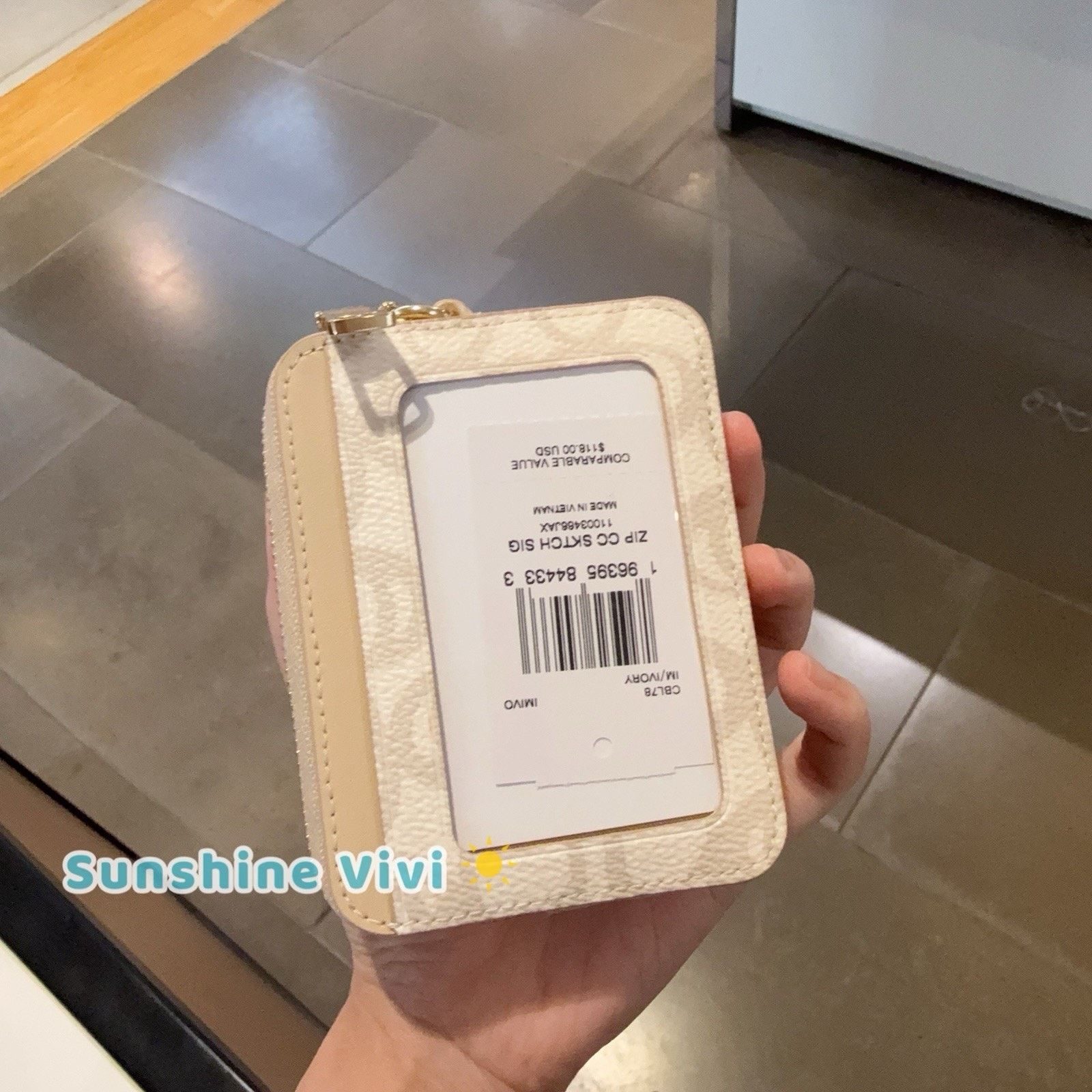 Coach NWT Coach Zip Card Case In Sketch CBL78, Gold/Ivory Size ONE SIZE - 2 Thumbnail