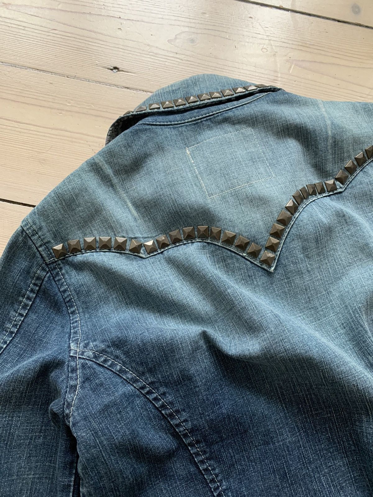 Isamu Katayama Backlash Isamu Katayama Backlash studded shirt denim jeans jacket Size US M / EU 48-50 / 2 - 4 Thumbnail