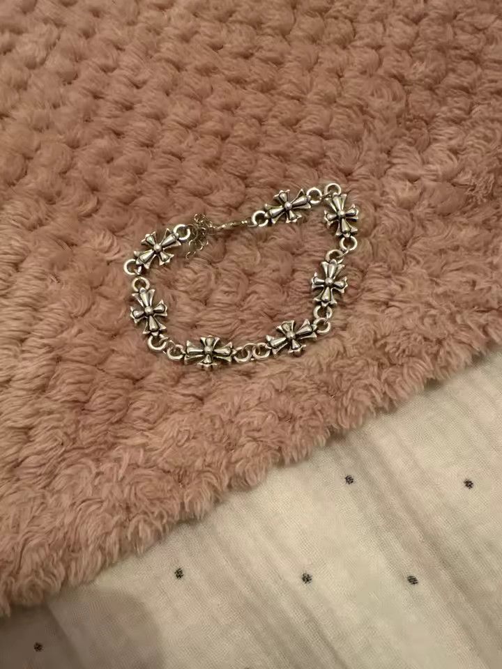 Japanese Brand Gothic Cross Bracelet Size ONE SIZE - 4 Thumbnail
