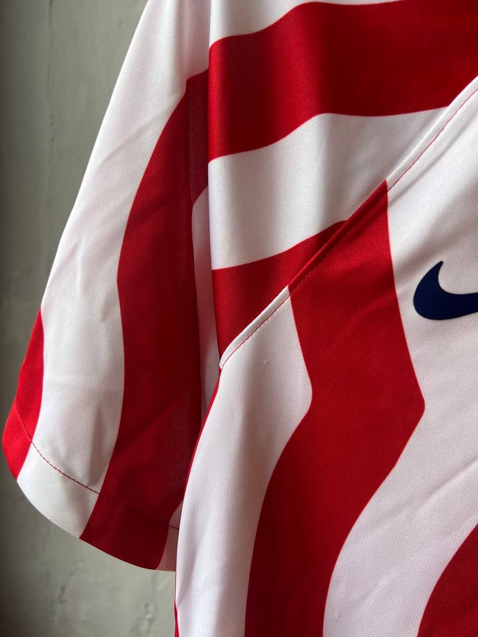 Nike MEW! 2022/23 ATLETICO MADRID HOME SOCCER JERSEY SHIRT NIKE S Size US S / EU 44-46 / 1 - 6 Thumbnail