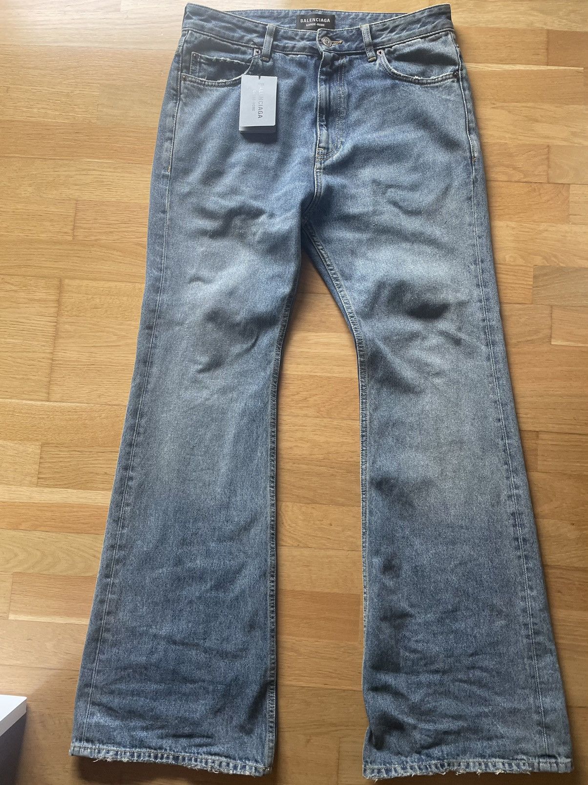 Balenciaga Balenciaga flared jeans Size US 27 - 1 Thumbnail