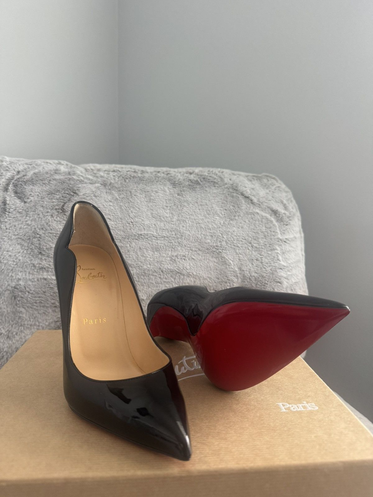 Christian Louboutin Christian Louboutin- Hot Chick Size US 8.5 / IT 38.5 - 2 Thumbnail