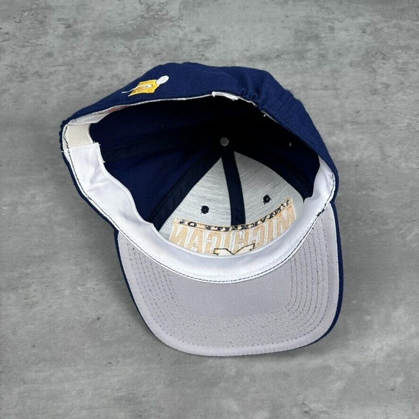 Sports Specialties Vtg University of Michigan Wolverines Sports Specialties Hat Size ONE SIZE - 4 Thumbnail