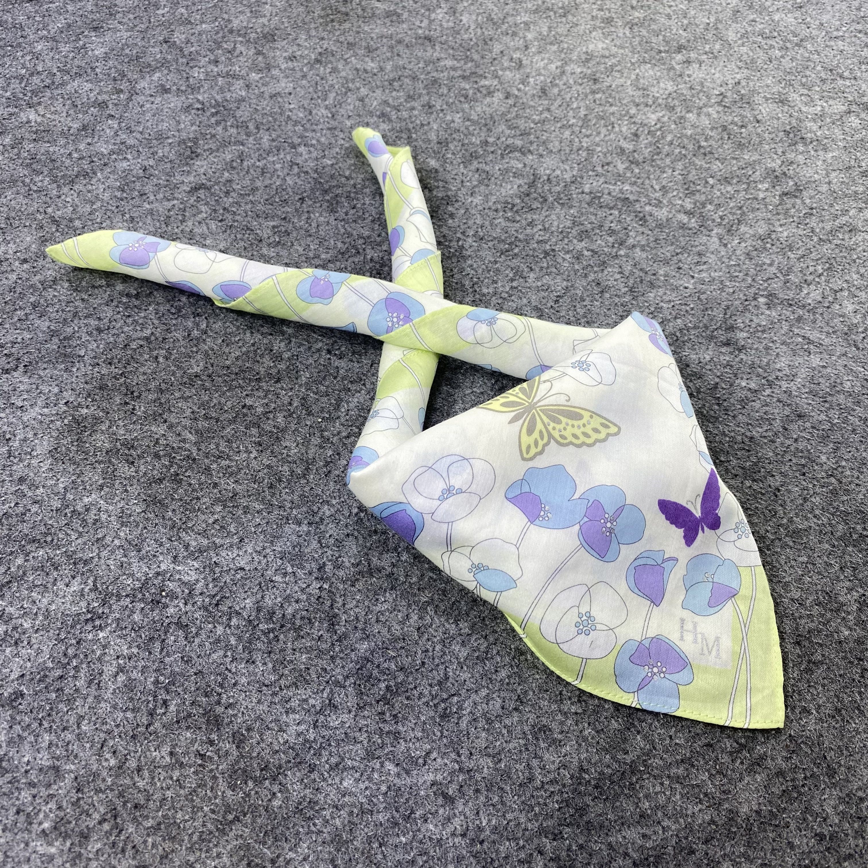 Hanae Mori Hanae Mori Handkerchief / Bandana / Neckerchief-B1549 Size ONE SIZE - 1 Thumbnail