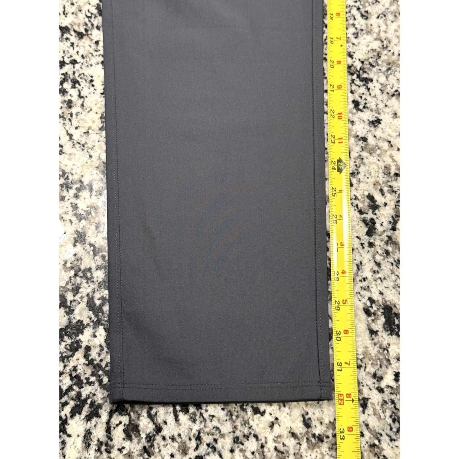 Vuori Vuori Meta Pant Mens 36x32 Gray Stretch Chino Pockets Slim Tapered 5-Pocket Zip Button Regular Waist Logo Front Flat Front Style Puori? Size US 36 / EU 52 - 2 Thumbnail