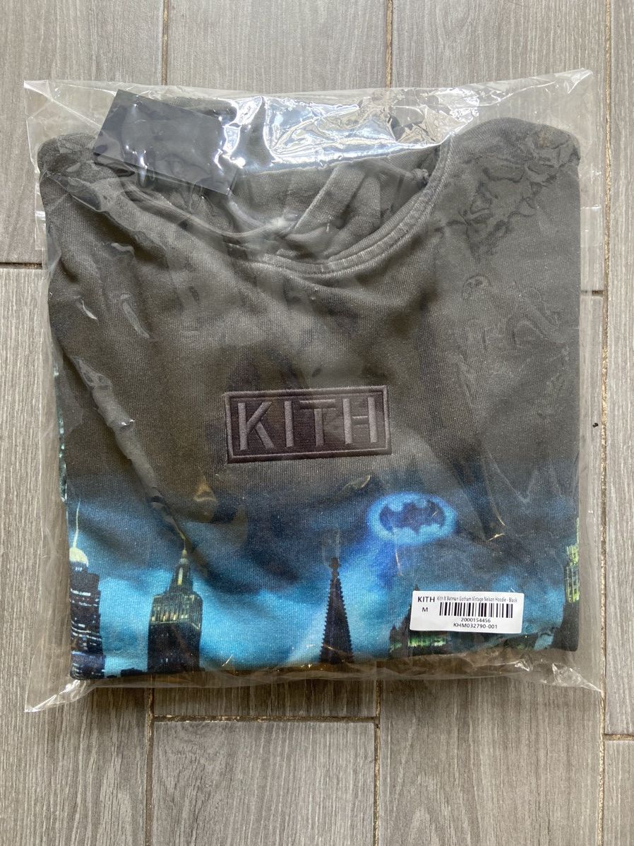 Kith Kith Batman Gotham Vintage Nelson Hoodie Size US M / EU 48-50 / 2 - 1 Thumbnail