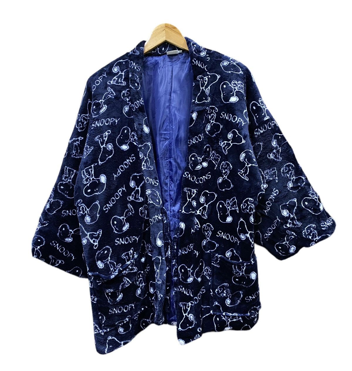 Komono Vtg Snoopy Velvet Kimono (M-L) Size US L / EU 52-54 / 3 - 1 Thumbnail