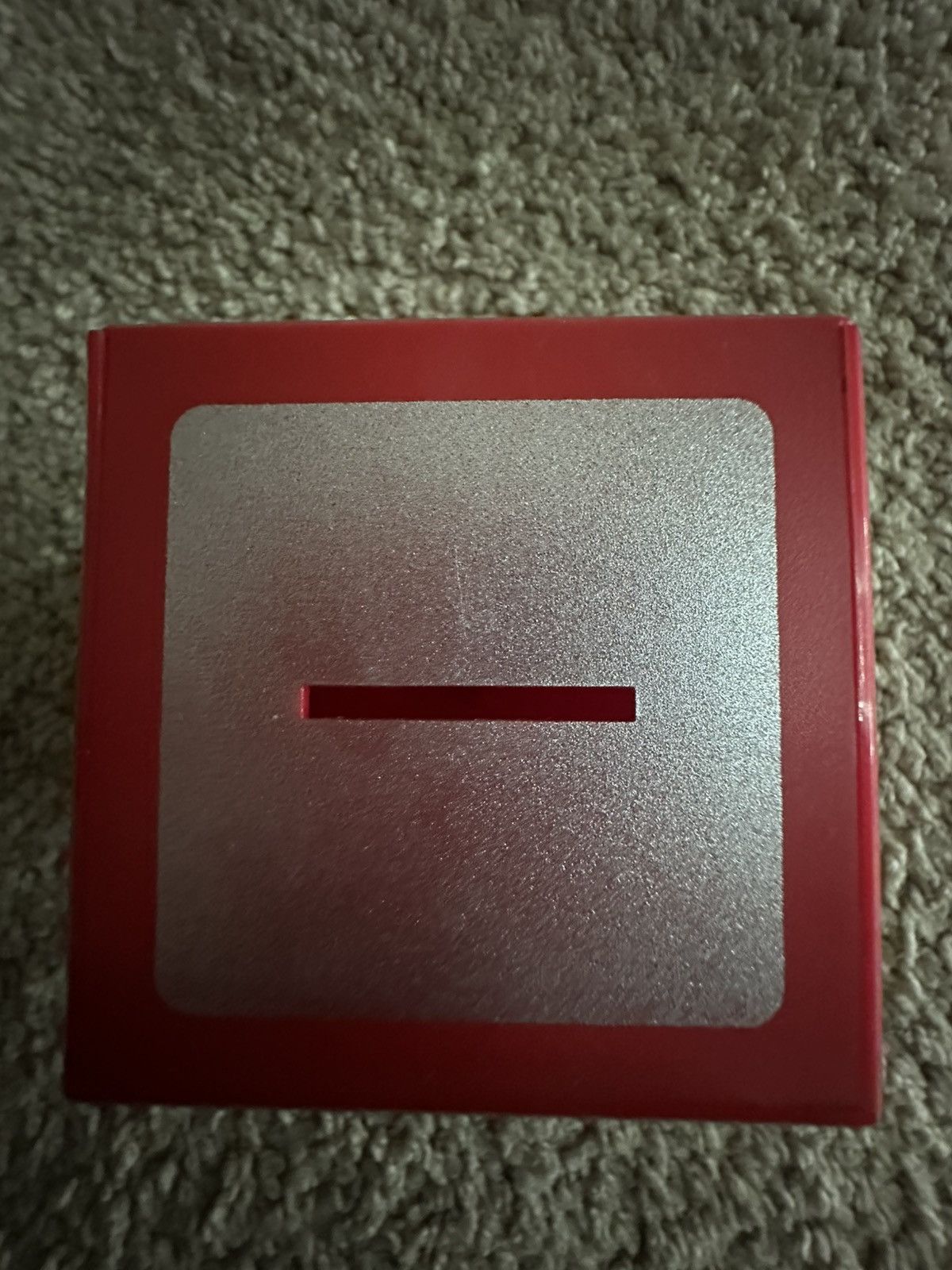 Supreme Supreme illusion coin bank red Ss18 Size ONE SIZE - 4 Thumbnail