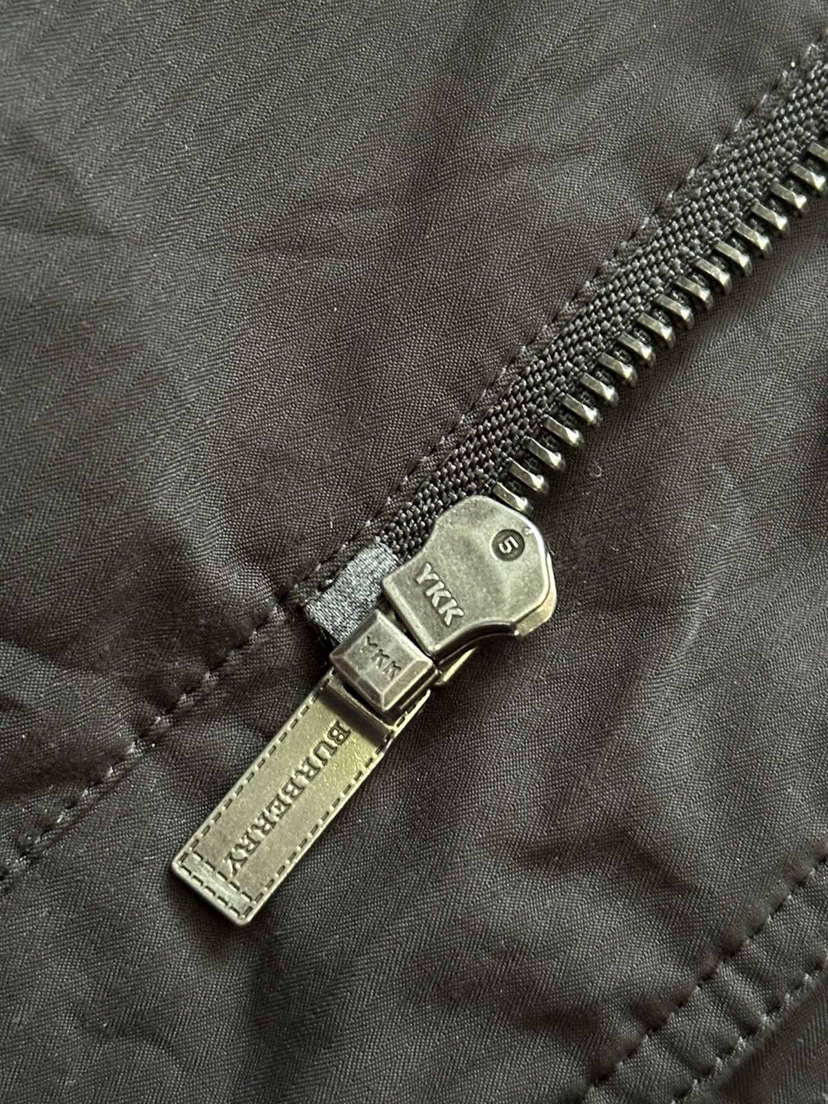 Burberry BURBERRY LONDON RELAXED FIT DIAMOND QUILTED JACKET Size US XL / EU 56 / 4 - 17 Thumbnail