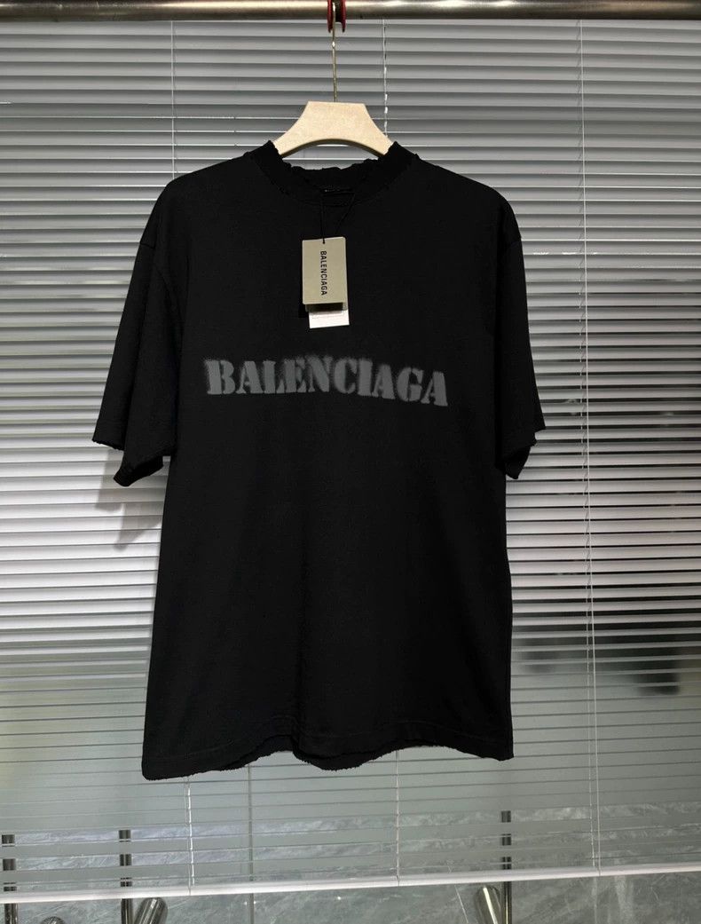 Balenciaga Balenciaga SS24 Faded Subtitle Logo Short Sleeve T-Shirt Size US XS / EU 42 / 0 - 1 Thumbnail