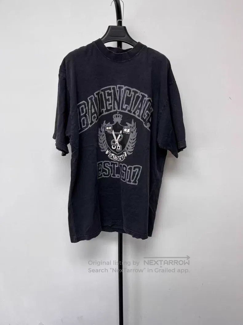 Balenciaga Balenciaga Logo Printed Round Neck Short Sleeve T-Shirt Size US L / EU 52-54 / 3 - 1 Thumbnail