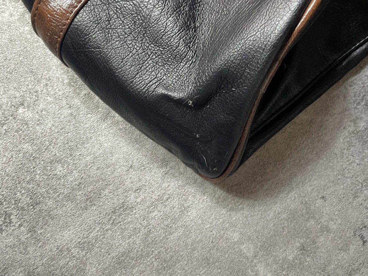Vintage 🔥RARE🔥Vintage Y2K Bag Leather Rare Streetwear Hype Size ONE SIZE - 8 Thumbnail