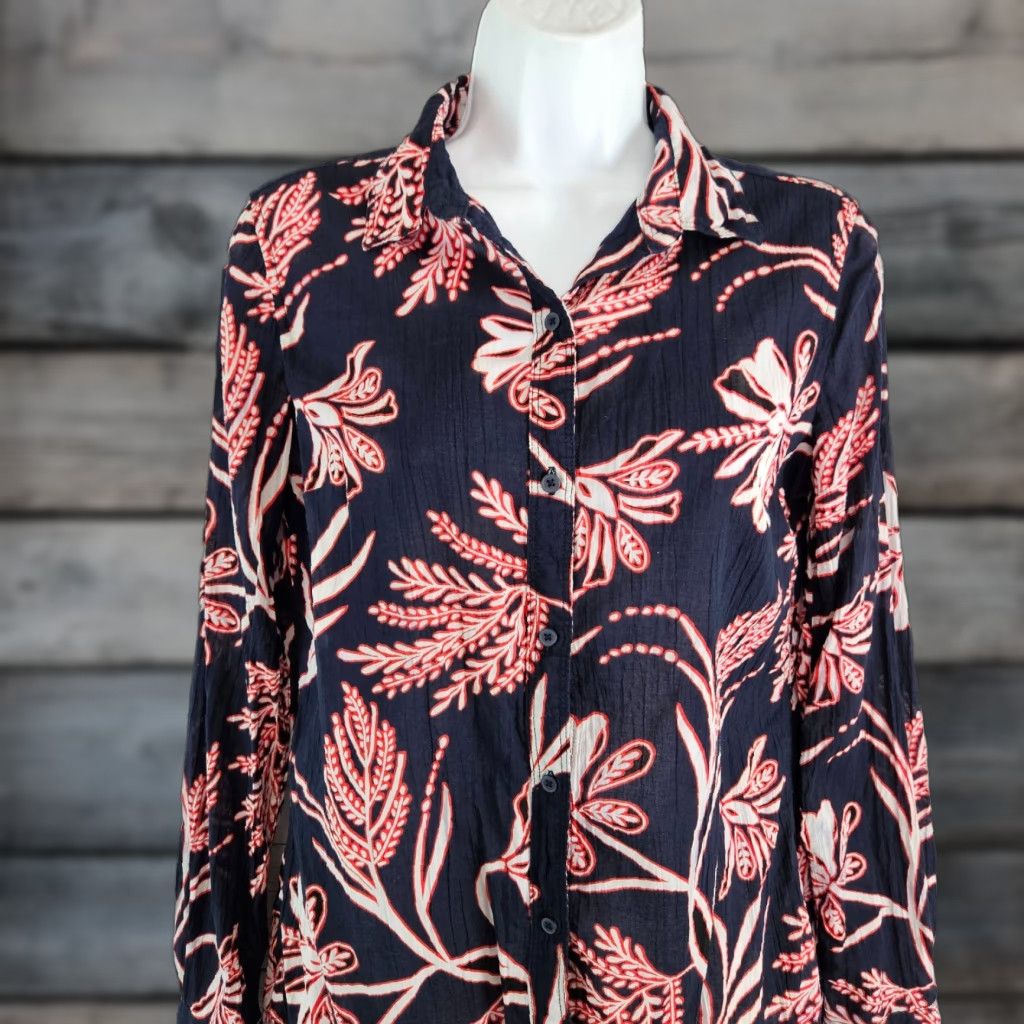Banana Republic Banana Republic Womens Button-Up Top Sz S Blue Floral Long Sleeve Shirt Women Size S / US 4 / IT 40 - 1 Thumbnail