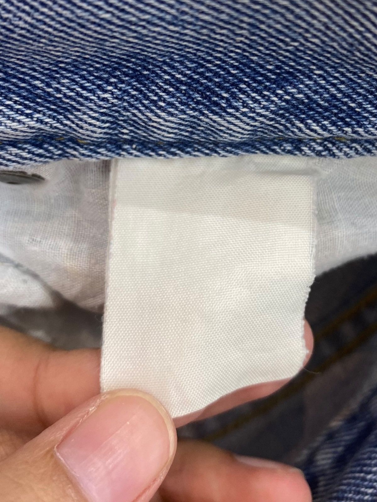 Japanese Brand Japanese Brand Distressed Light Wash Style Loose Jeans Size US 32 / EU 48 - 10 Thumbnail