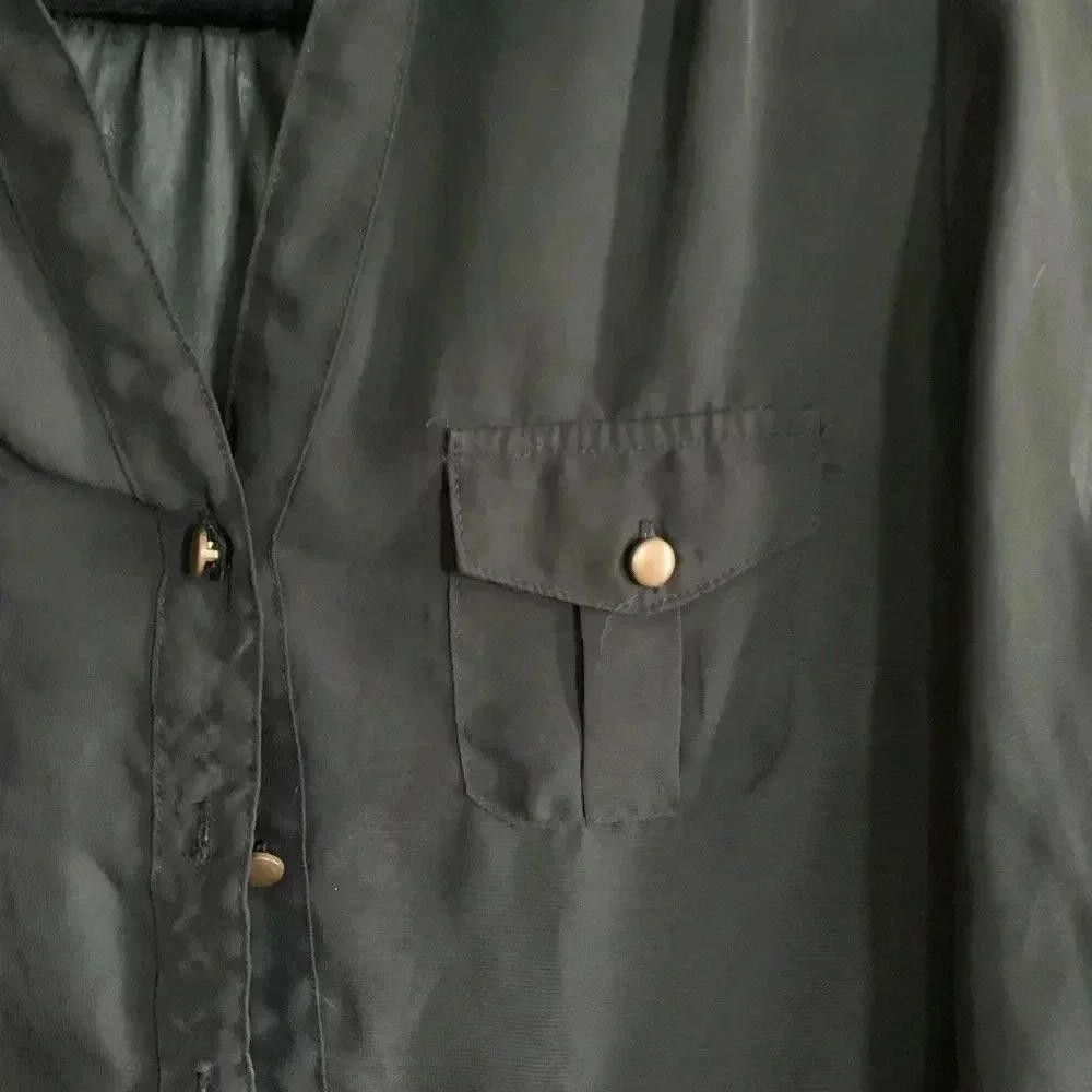 Designer Stylish Long Sleeve Button-Up Shirt with Pocket Detail Size S / US 4 / IT 40 - 3 Thumbnail