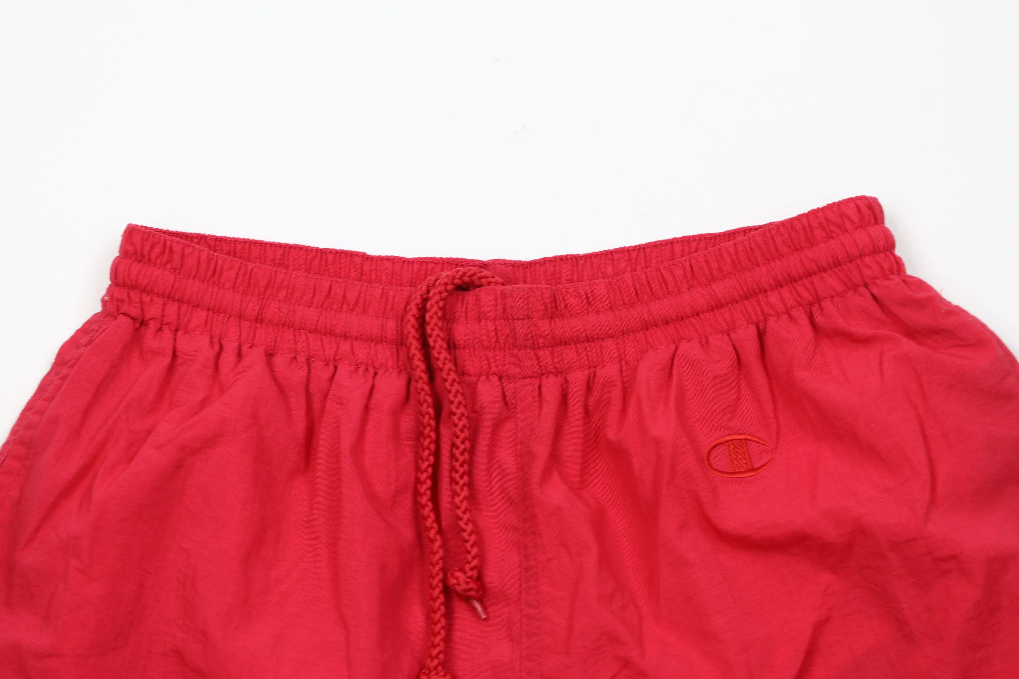 Champion Vintage 90s Champion Spell Out Lined Above Knee Shorts Red Size US 32 / EU 48 - 2 Thumbnail