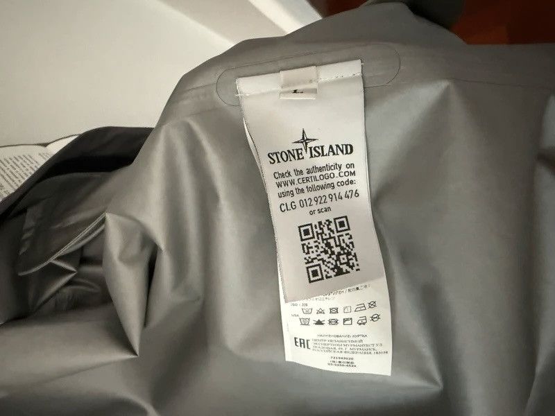Stone Island Stone island gore-tex shell jacket Size US L / EU 52-54 / 3 - 5 Thumbnail