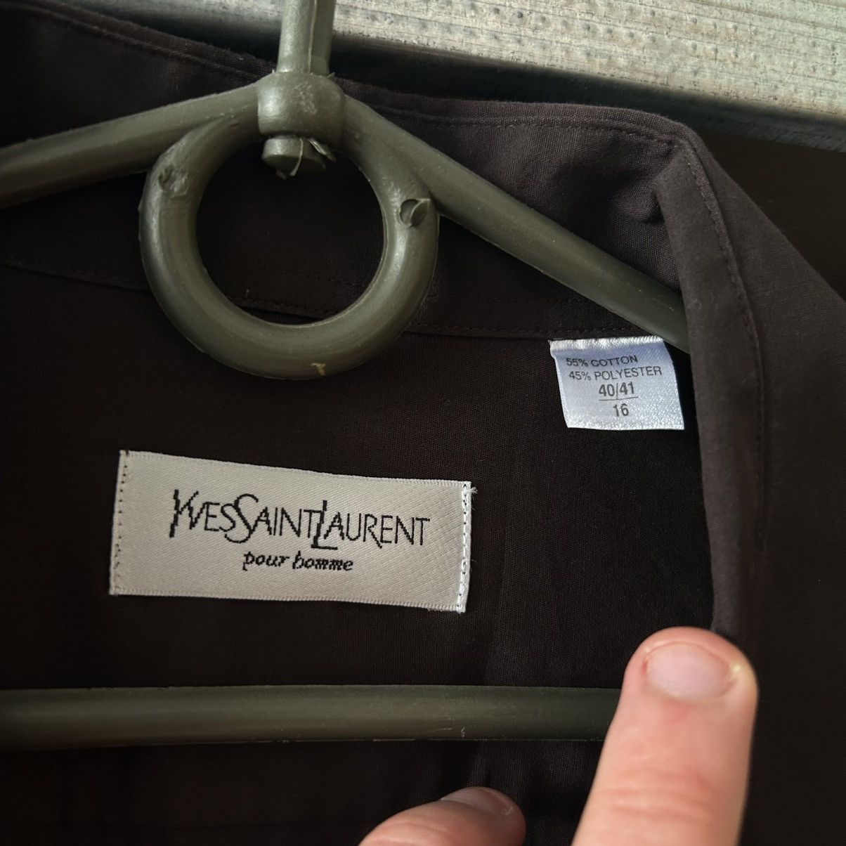 Yves Saint Laurent Luxury Yves Saint Laurent Basic small logo brown button shir Size US L / EU 52-54 / 3 - 5 Thumbnail