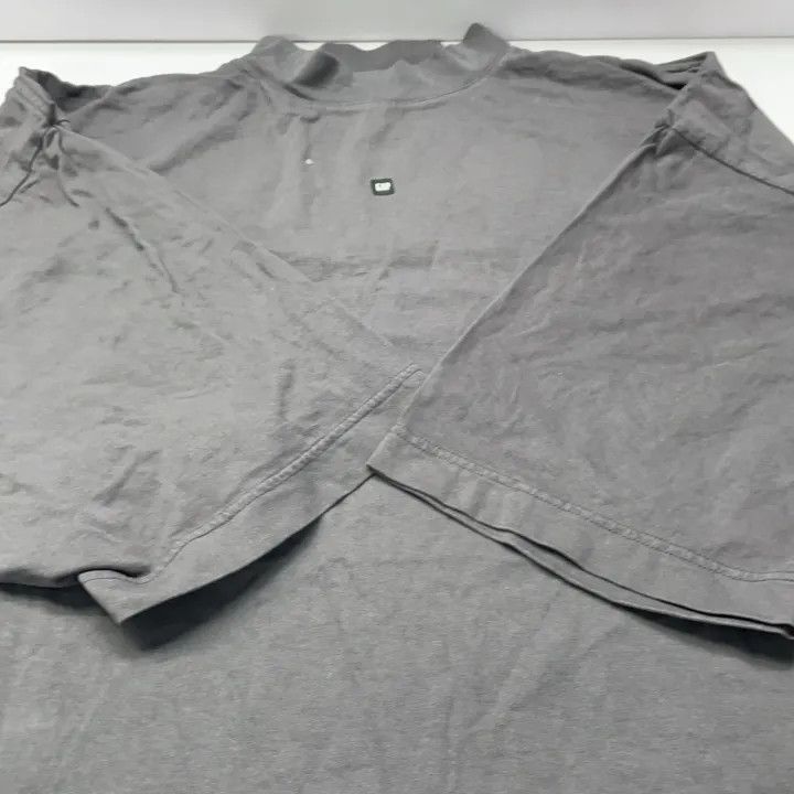 Other Balenciaga YEEZY Gap Balenciaga No Seam Tee in Black -2507 Size US M / EU 48-50 / 2 - 5 Thumbnail