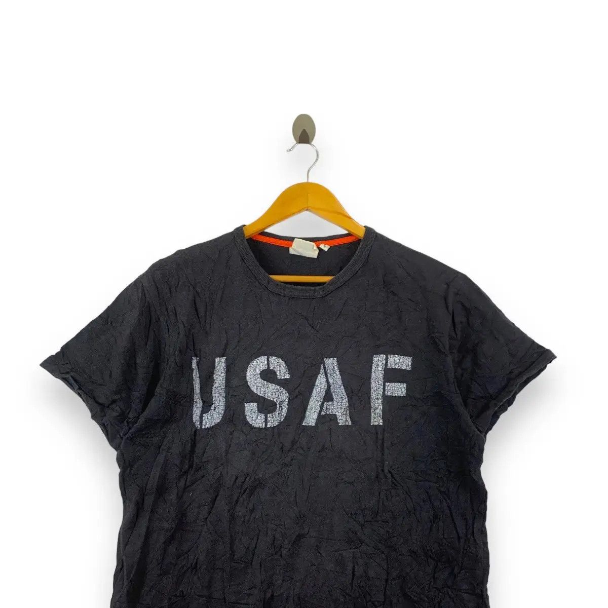 Vintage Vintage AVIREX USAF Flight Deck Crewman Tee Shirt Air Force Size US L / EU 52-54 / 3 - 2 Thumbnail