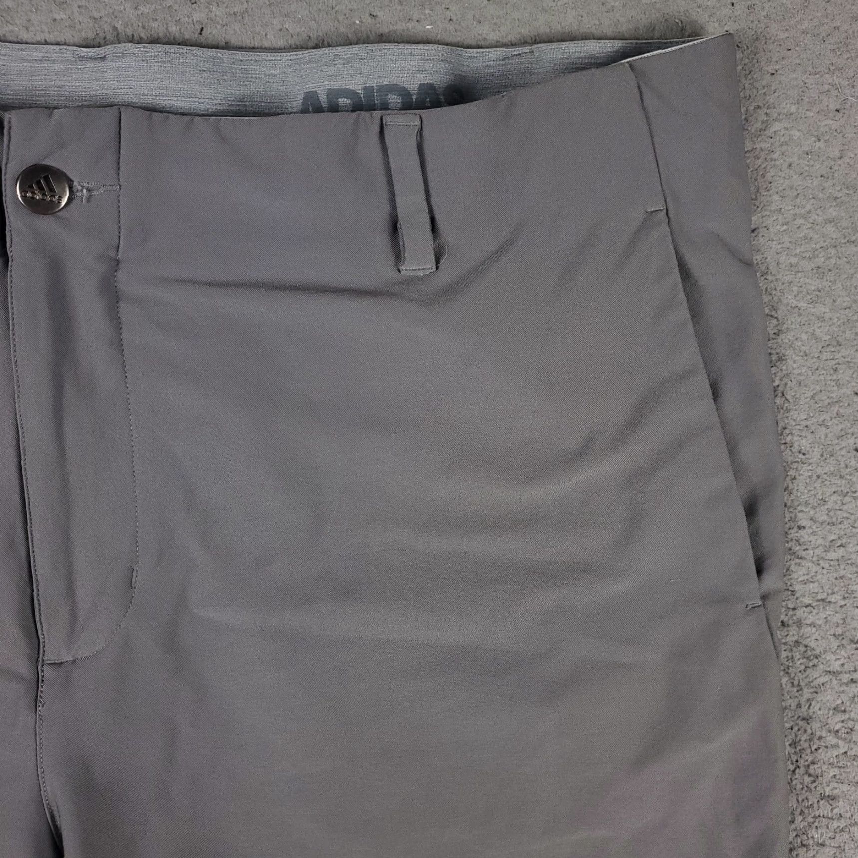 Adidas Adidas Shorts Mens 40 Gray Golf Casual Chino Flat Front Slash Pockets Size US 40 / EU 56 - 3 Thumbnail