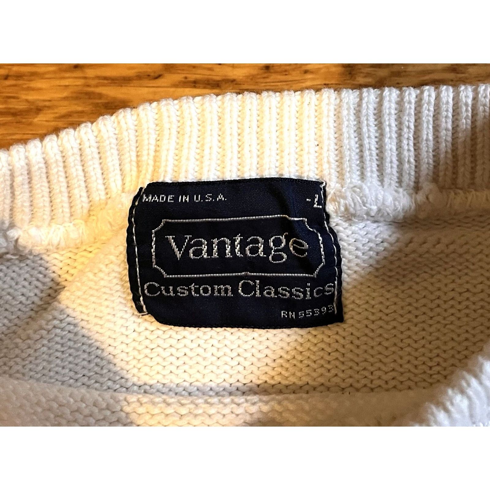 NFL VINTAGE NFL Celebrity Golf Classic Sweater Men’s Large White 90s Size US L / EU 52-54 / 3 - 5 Thumbnail