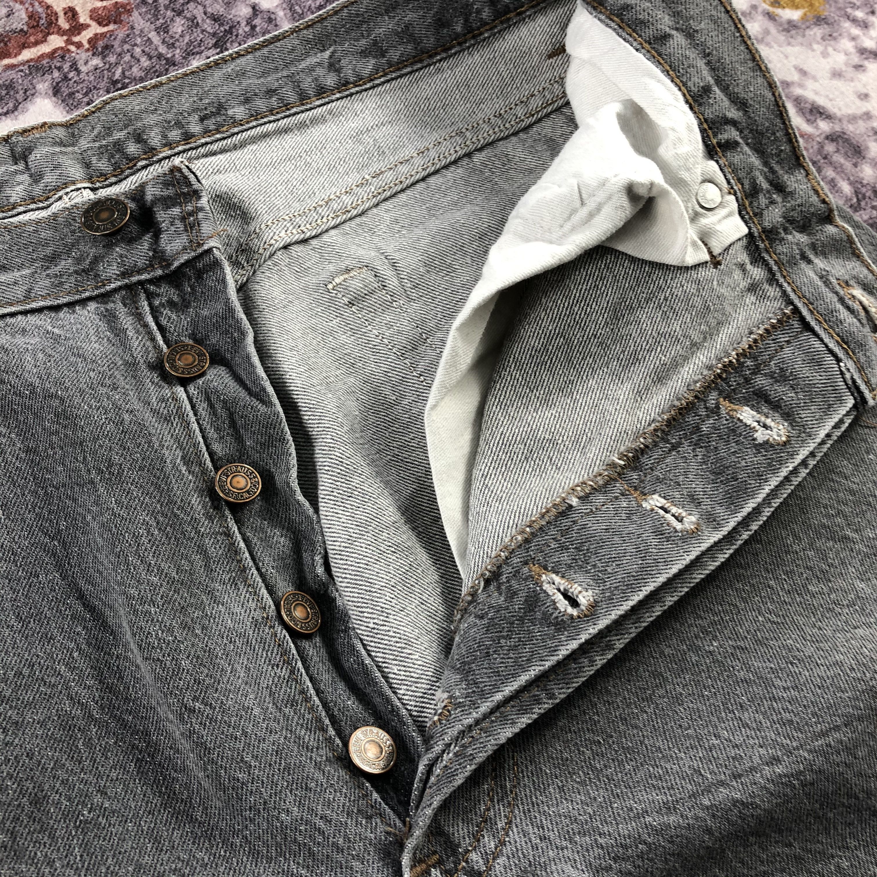 Levi's × Vintage Vintage 90s Levis 501 Faded Black Jeans-JM2836 Size US 35 - 10 Thumbnail