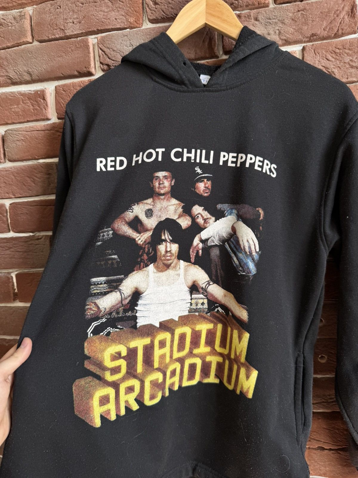 Band Tees Rare Vintage 00s Red Hot Chili Peppers Stadium Rock Hoodie Size US S / EU 44-46 / 1 - 7 Thumbnail