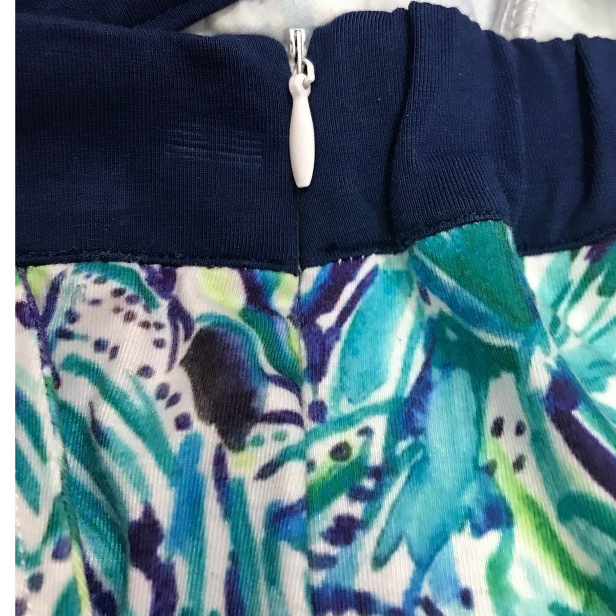Other Blue Floral Elastic Waist Decorative Trim Shorts M Size 30" / US 8 / IT 44 - 4 Thumbnail
