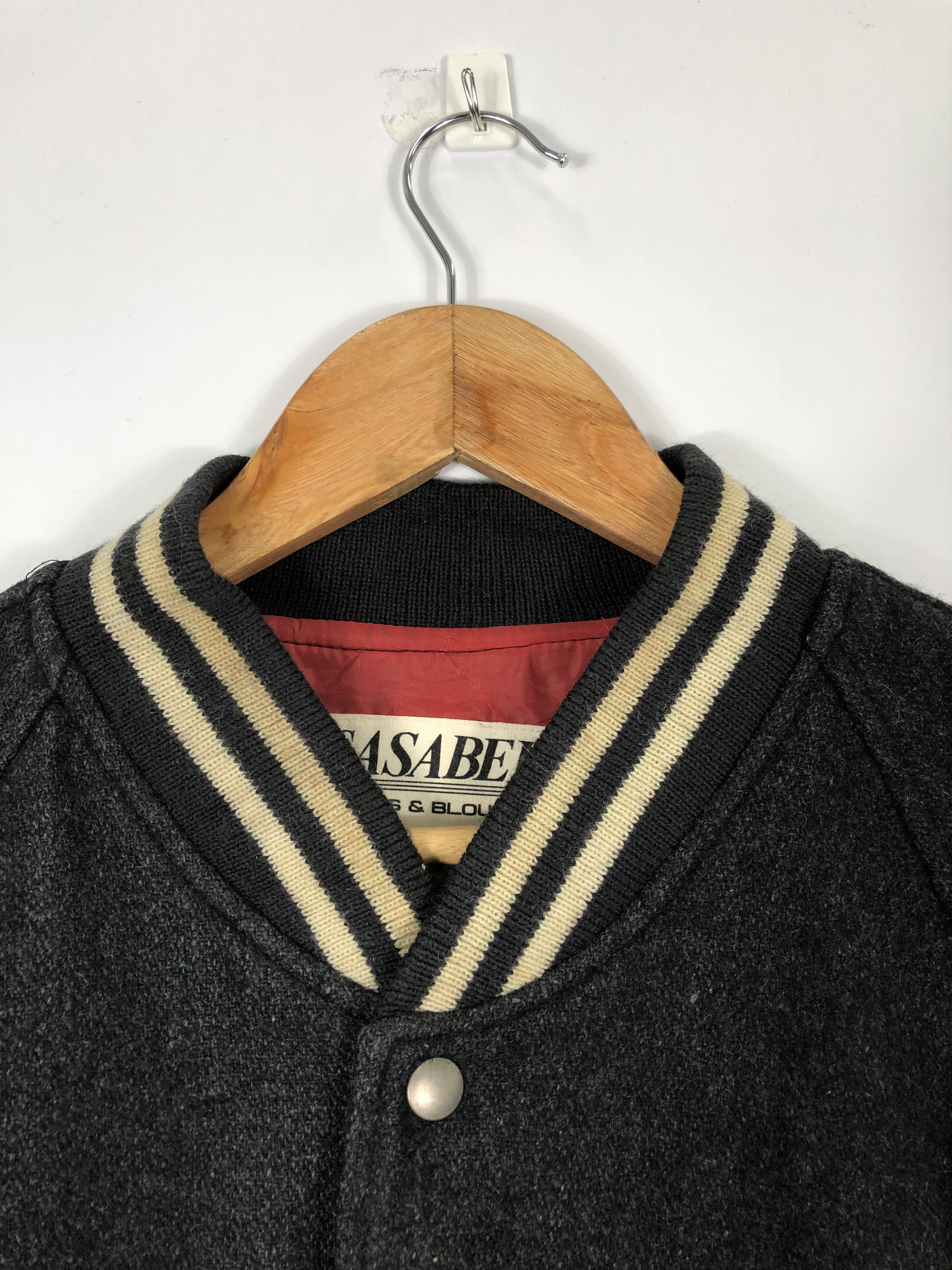 Vintage Vintage 90s Varsity Jacket Embroidery Patches Logo V0180 Size US L / EU 52-54 / 3 - 8 Thumbnail