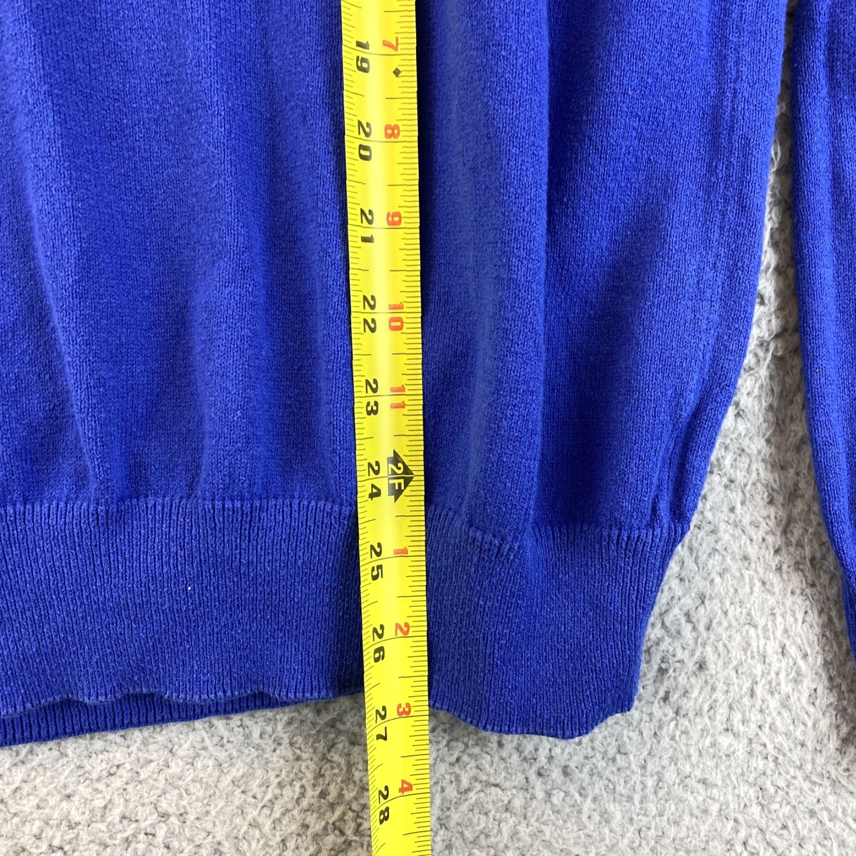Chaps CHAPS Men’s Sweater Cotton Cashmere V-NECK Size XL Blue Long Sleeve/V-NECK 64-35/63-? Size US XL / EU 56 / 4 - 6 Thumbnail