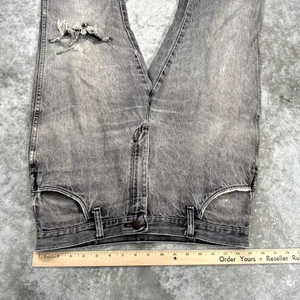 Denime VINTAGE Rustler Jeans Mens 36x30 Gray Distressed Made USA Straight Leg 90s Denim Shirt Size US 36 / EU 52 - 4 Thumbnail