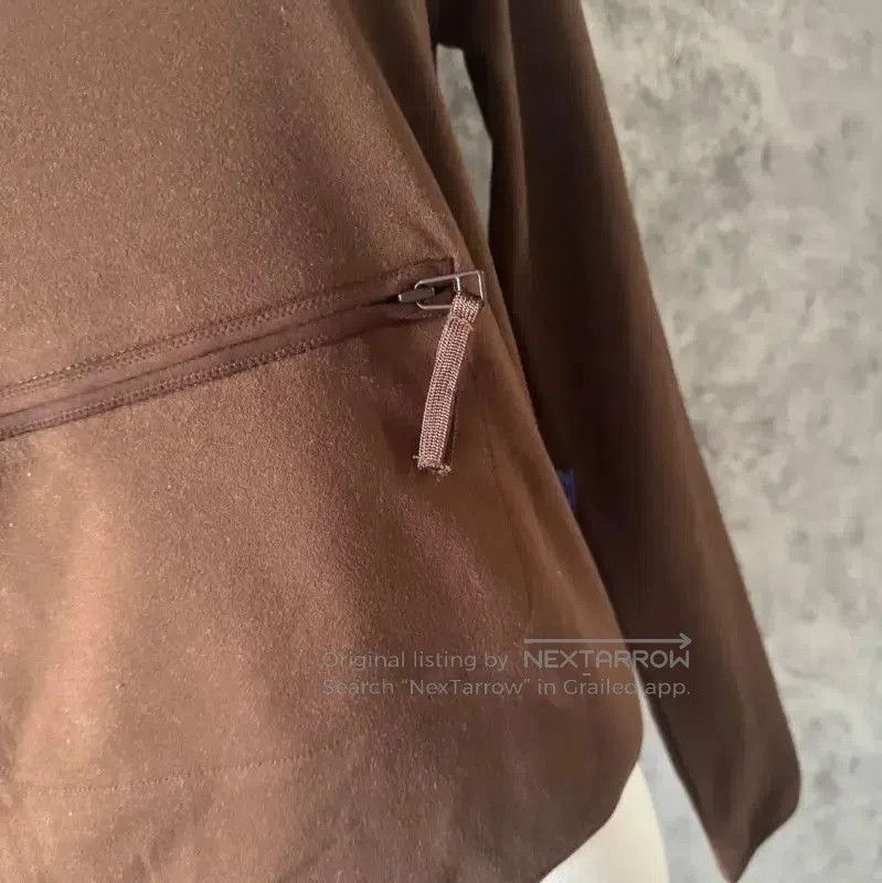 Burberry Burberry Brown Long Sleeve Crop Sweatshirt. Size M / US 6-8 / IT 42-44 - 3 Thumbnail