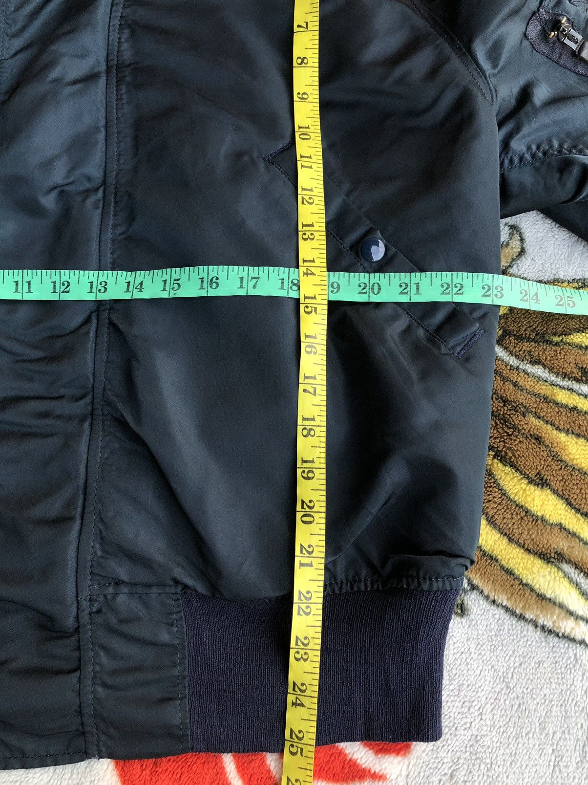 Alpha Industries Vintage Alpha Industries Fur Hoodie Bomber Military Jacket Size US M / EU 48-50 / 2 - 10 Thumbnail