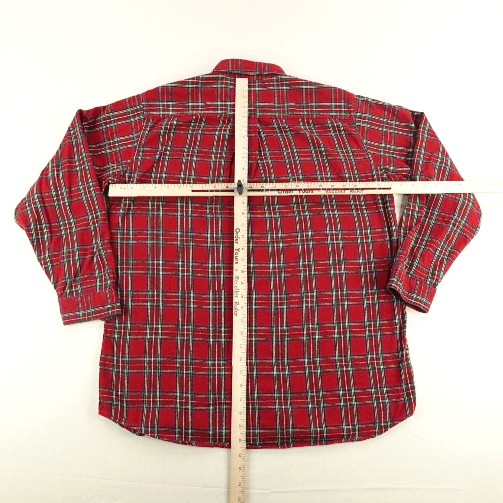 Vintage VINTAGE LL BEAN Shirt Mens LT Red Scotch Tartan Plaid Flannel Button Up Size US L / EU 52-54 / 3 - 5 Thumbnail