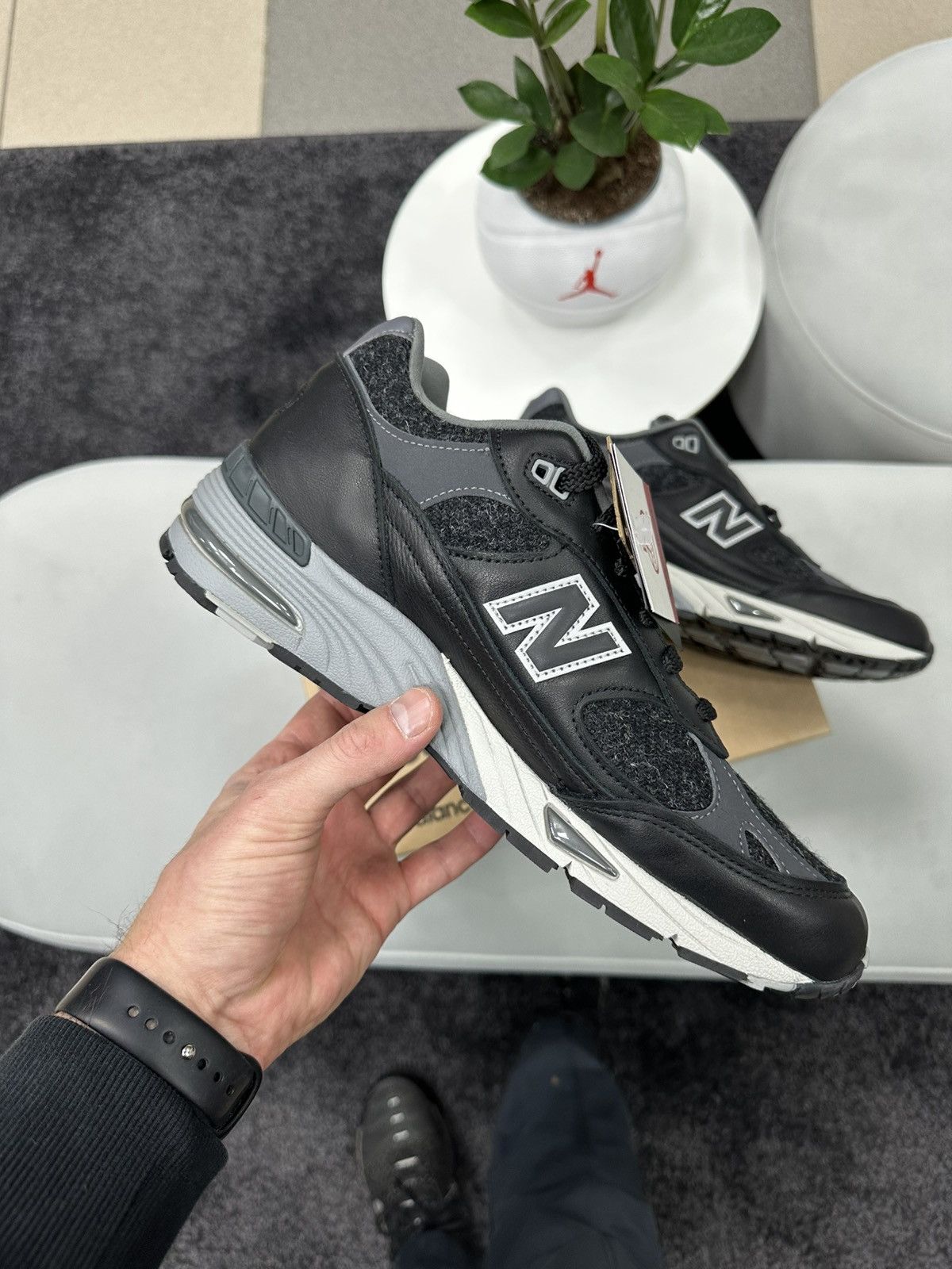 New Balance New Balance 991V2 made in England Size US 8.5 / EU 41-42 - 5 Thumbnail