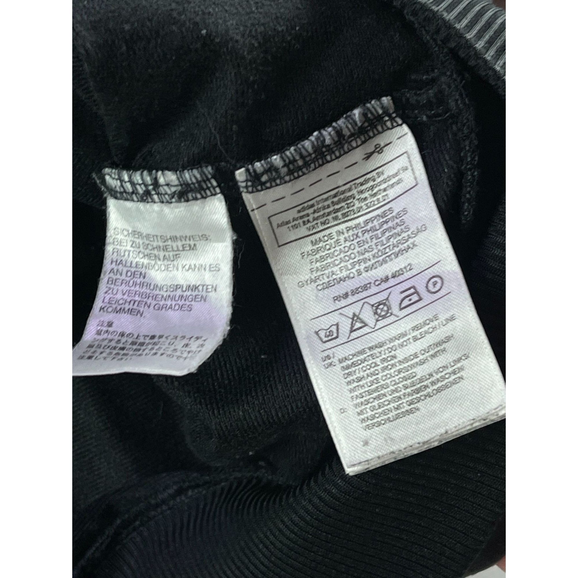 Adidas × Vintage Adidas Vintage Black & Gold Track Jacket Size US L / EU 52-54 / 3 - 6 Thumbnail