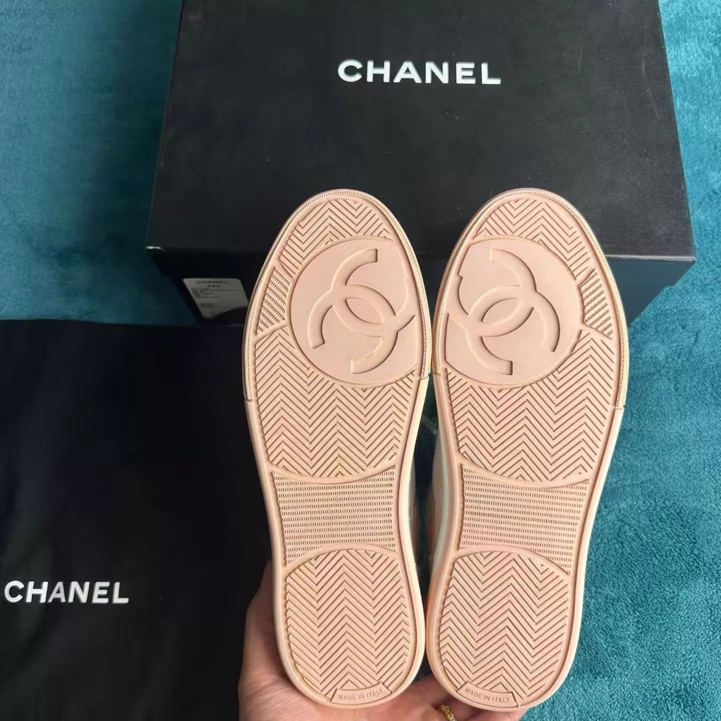 Chanel Chanel 24C Pink CC Low-Top Sneakers 37 Size US 6.5 / IT 36.5 - 5 Thumbnail