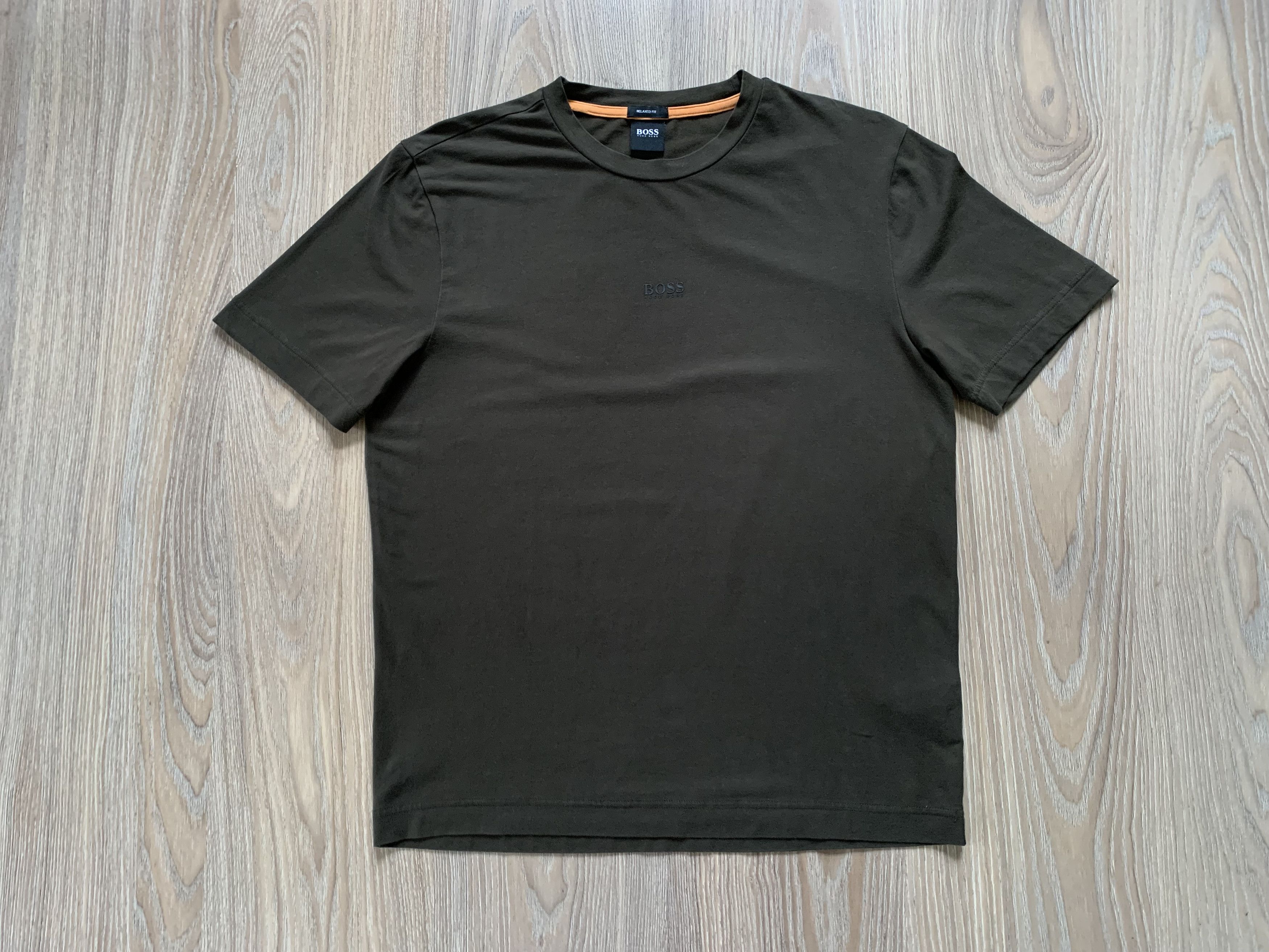 Hugo Boss Hugo Boss Basic Khaki T Shirt Size US XS / EU 42 / 0 - 2 Thumbnail