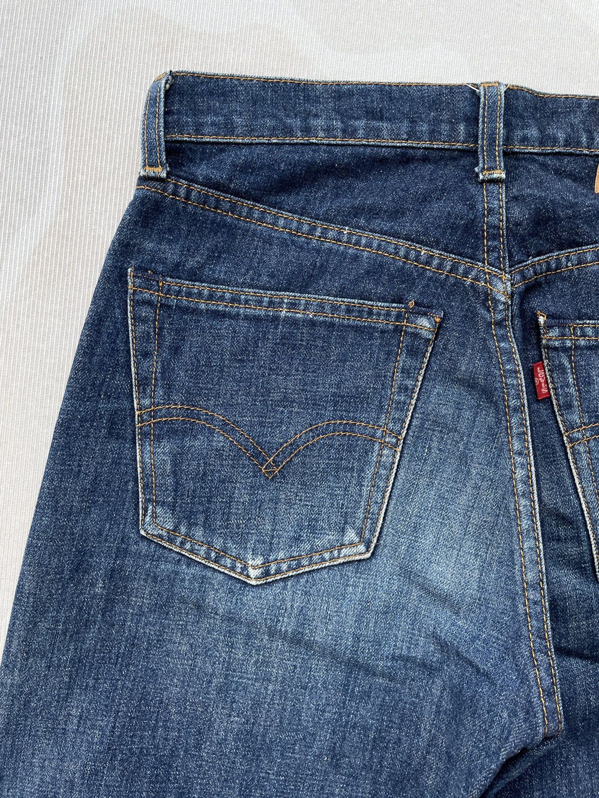Levi's Vintage Levis 509 Jeans (LG133) Size US 28 / EU 44 - 11 Thumbnail