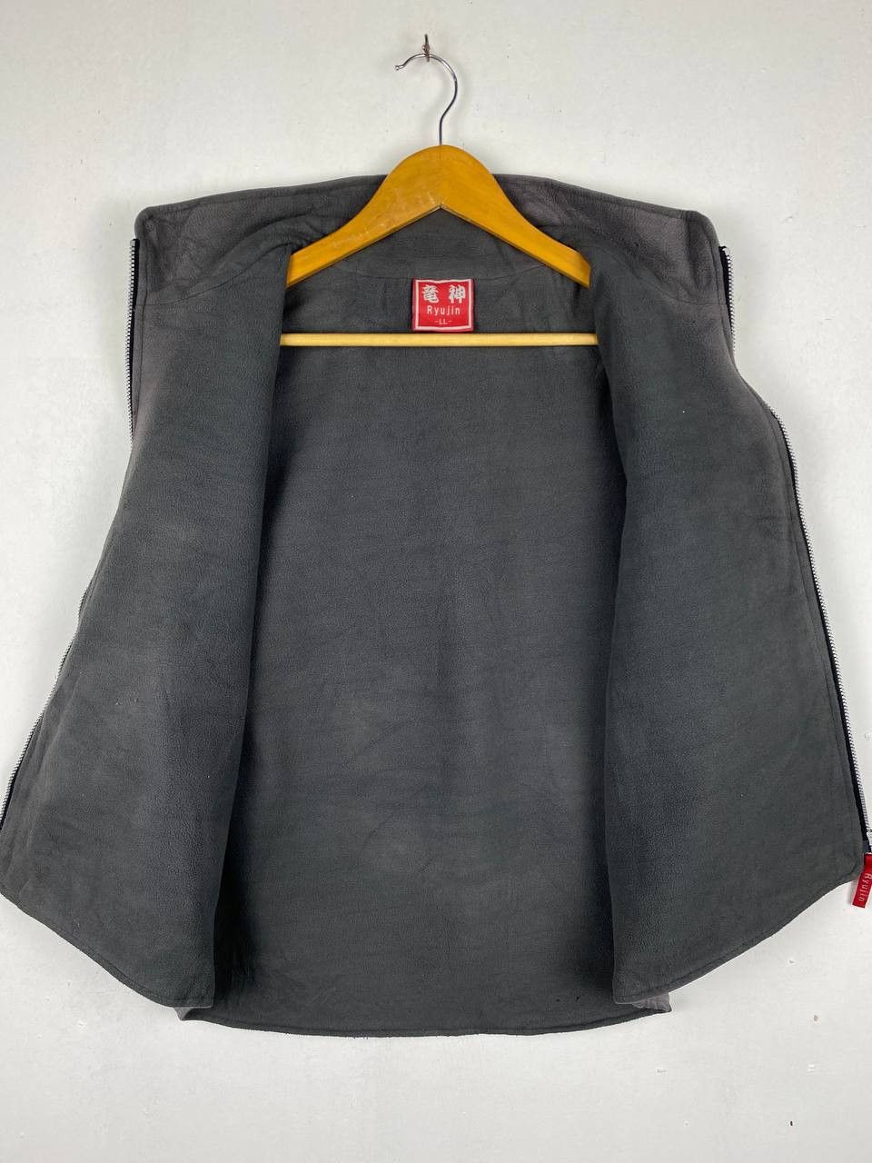 Japanese Brand japanese brand brand vest fleece lining nice design Size US L / EU 52-54 / 3 - 5 Thumbnail